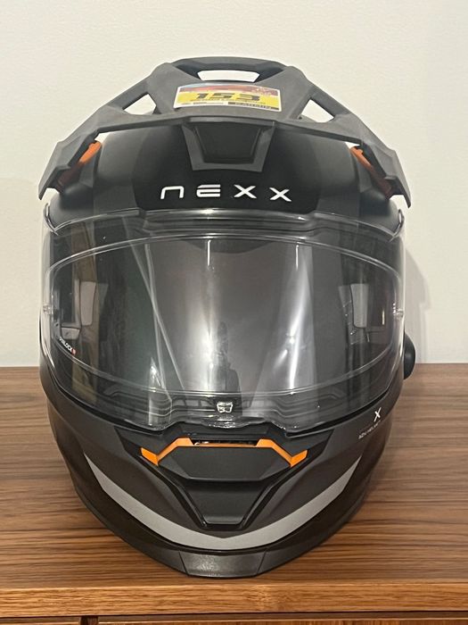 Capacete NEXX Y.TRAVL tamanho M  +. Intercomunicador Sena 5RLITE