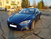 Tesla Model S 90D, рестайлинг 2016 року.