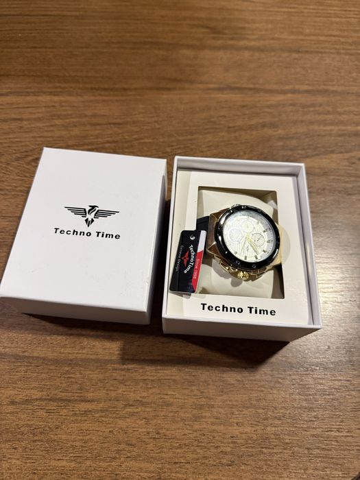Vendo relogio novo techno time