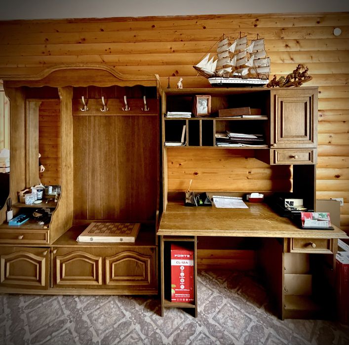 Шафа прихожа + компютерний стіл ТЕРМІНОВО