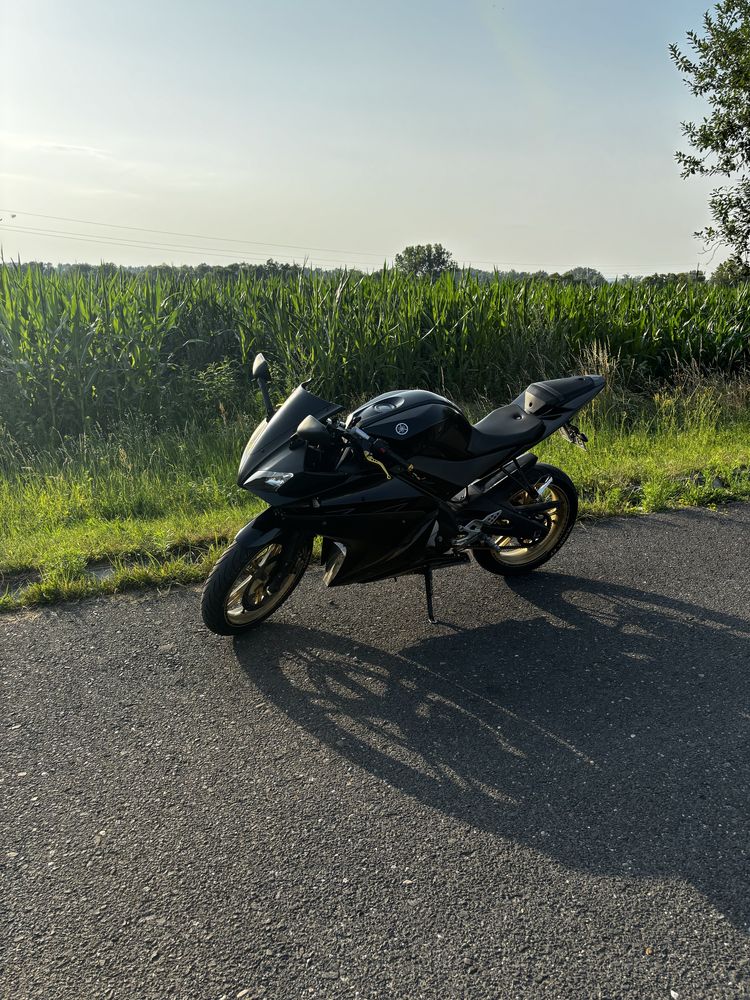 Yamaha yzf-r125
