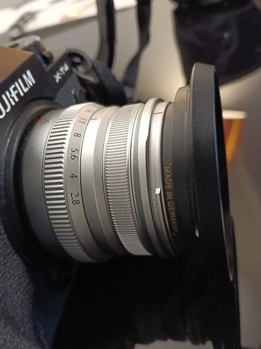 OPORTUNIDADE ÚNICA: FUJIFILM X T4 como NOVA com lentes 56mm e 16mm