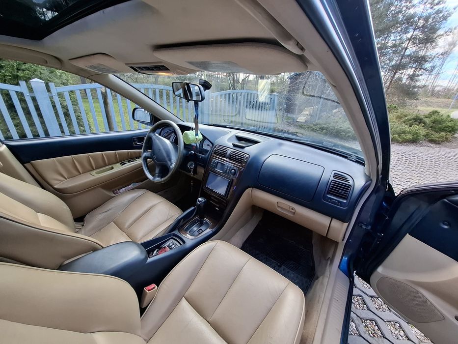 Mitsubishi Galant Avance 2.5 V6