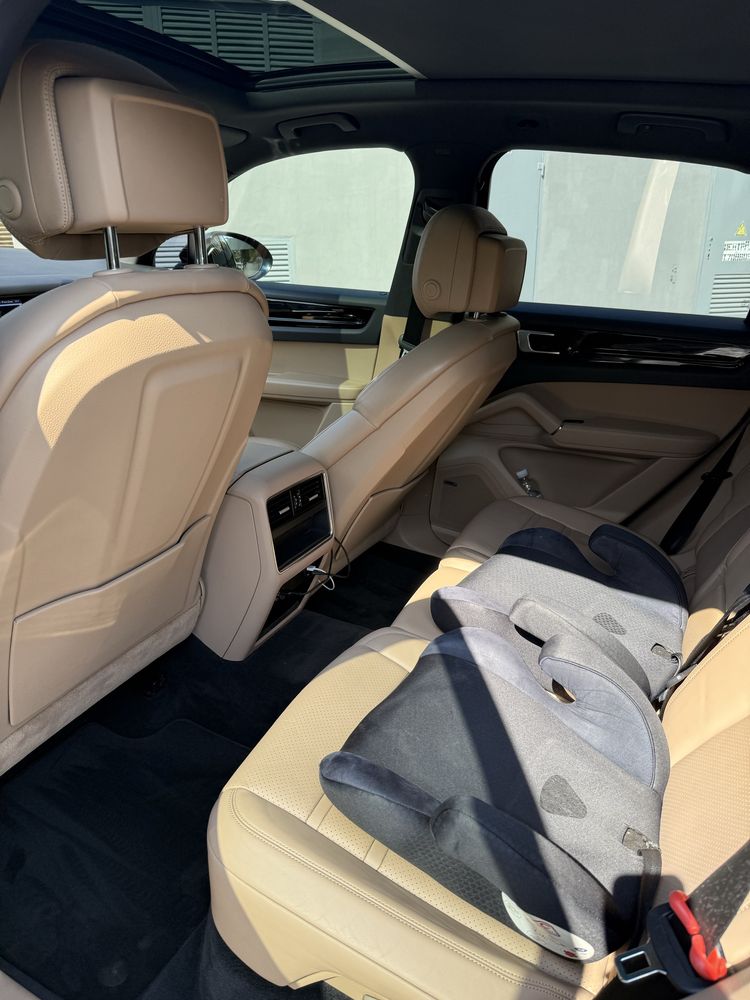Porsche Cayenne 3.0 2019р, ідеальний. Обмін на нерухомість в Києві