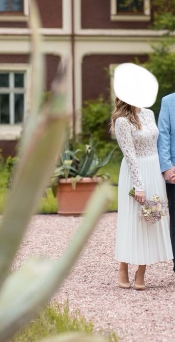 Весільна сукня Must Have