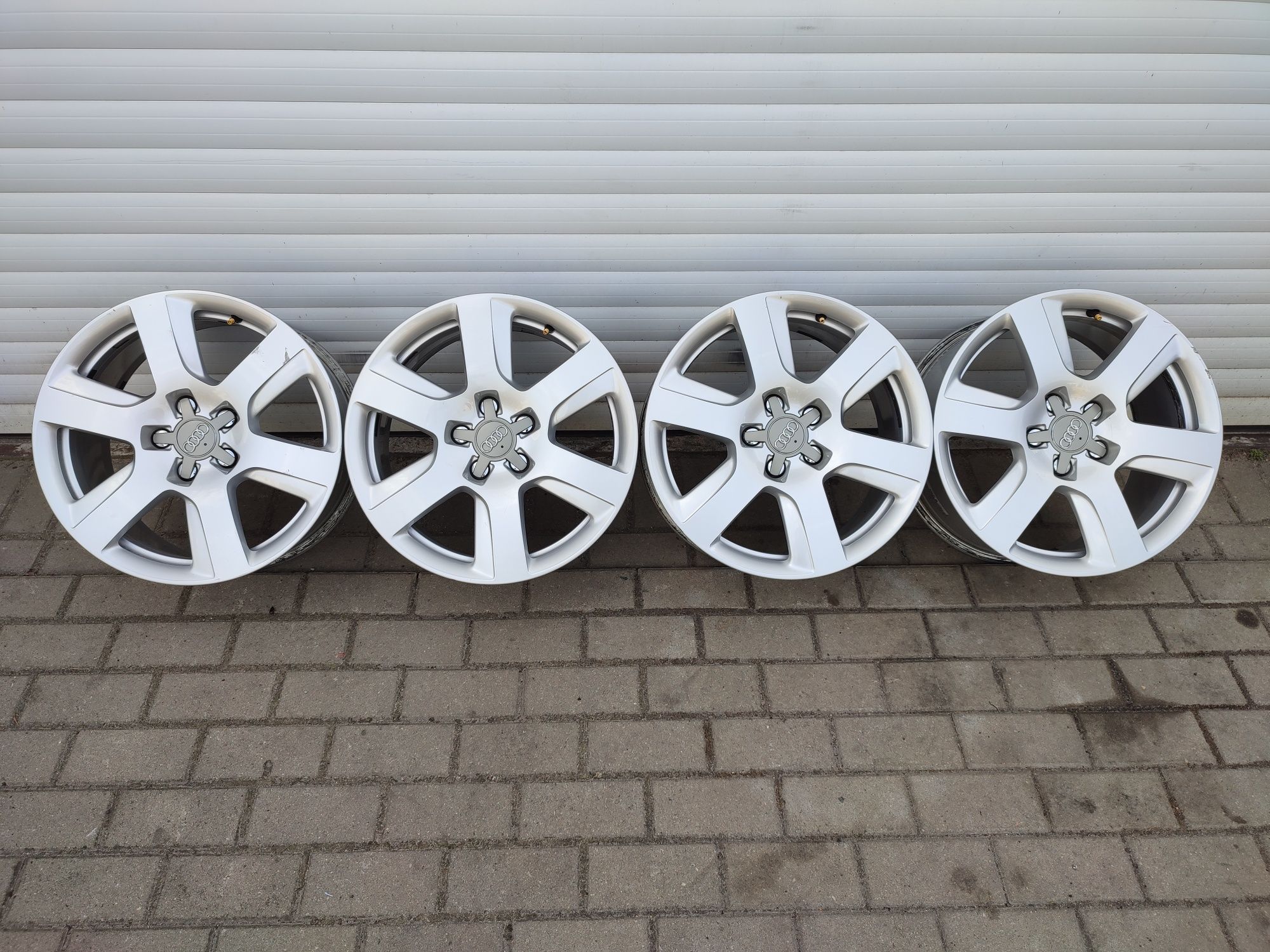 Felgi aluminiowe Audi 17" , 5x112 , (nr27)