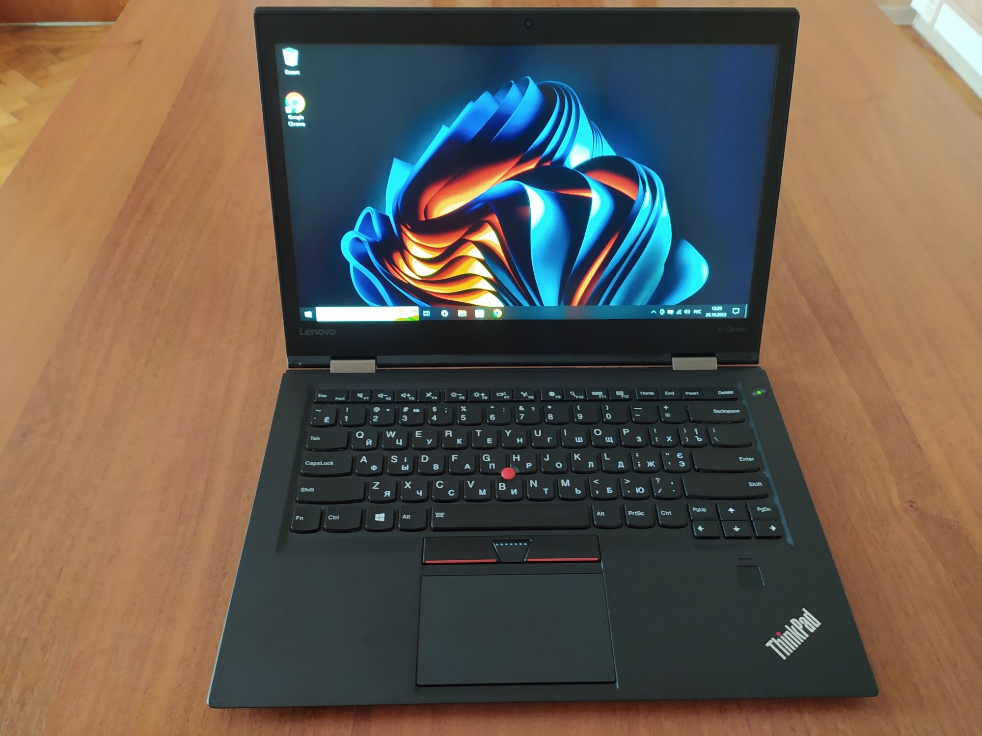 ThinkPad X1 Carbon Gen 4, I5-6200u, 8Gb RAM, 180Gb SSD
