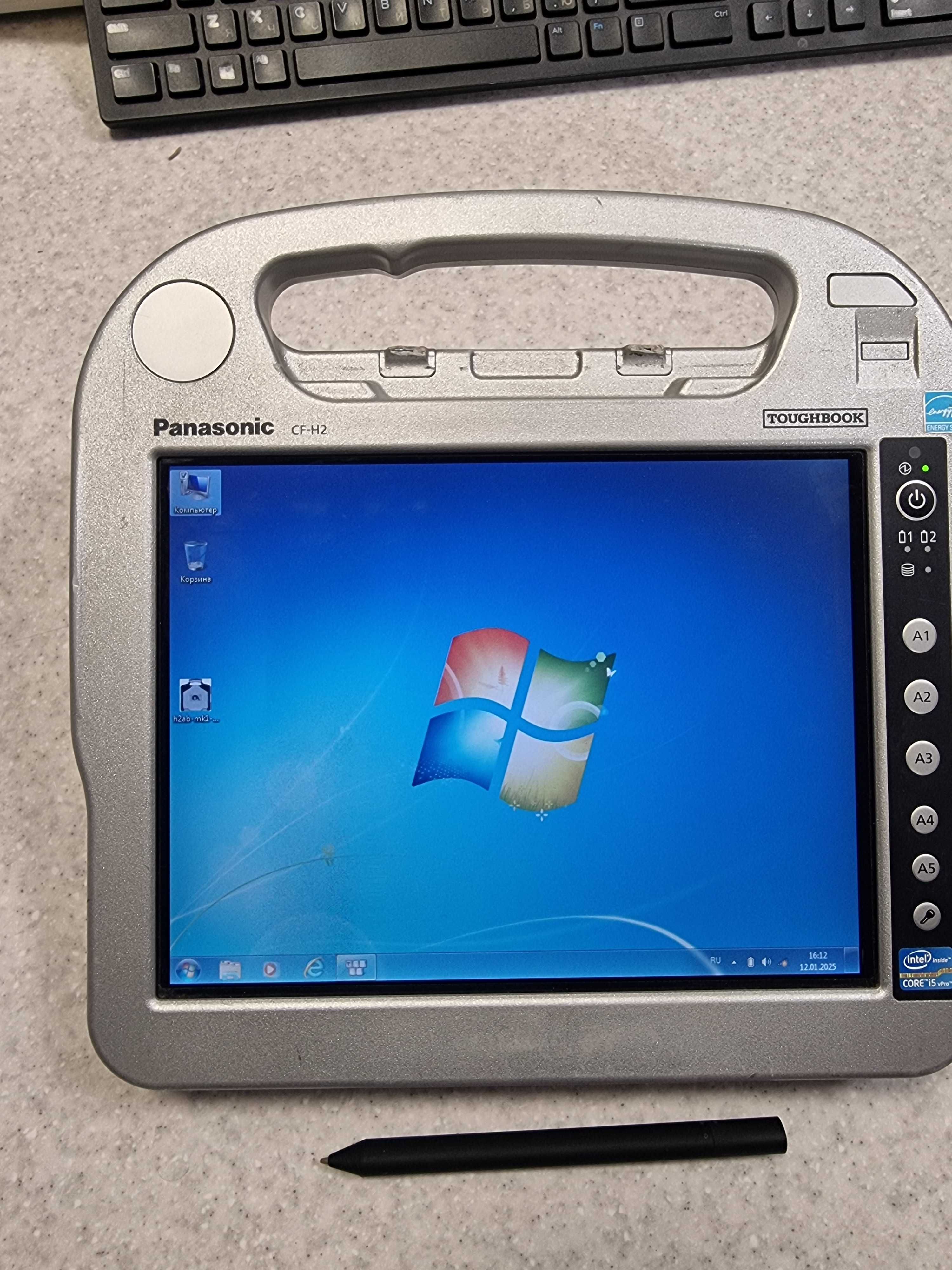 Захищений планшет Panasonic Toughbook CF-H2 на ssd та i5