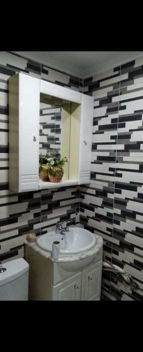 Alugo/ alugar T0 para uma pessoa a 5 minutos a pé do comboio