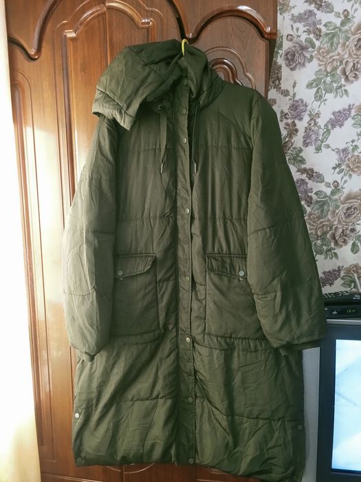 Продам женские куртки
