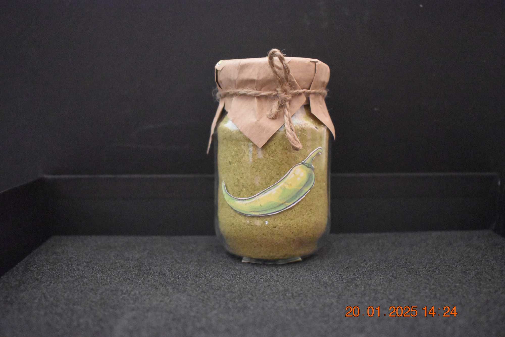 PRZYPRAWA  - ostra mielona papryczka jalapeno, kapsaicyna.