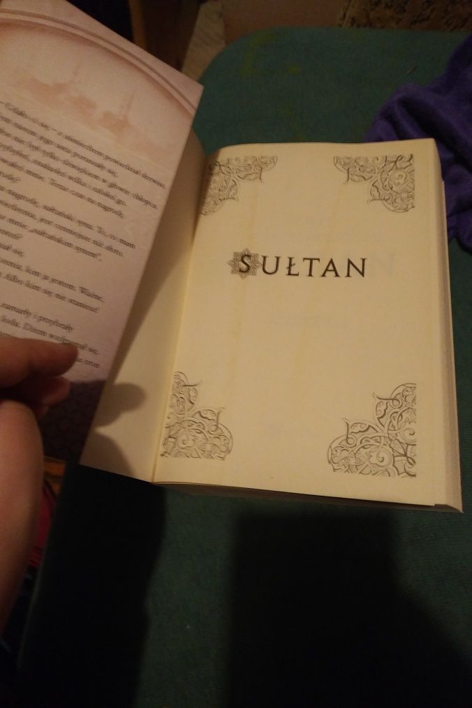 Demet alinyeleklioglu sultan