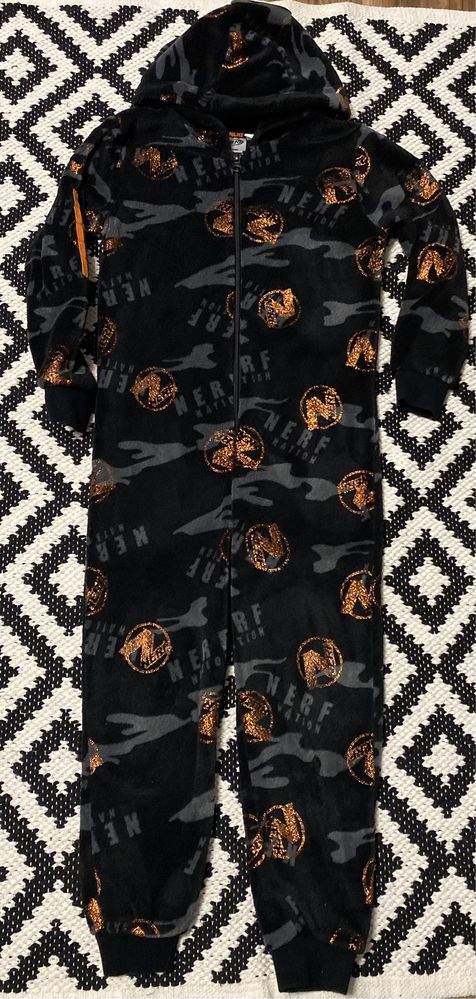 Nerf piżama kostium rozmiar 122/128 cm