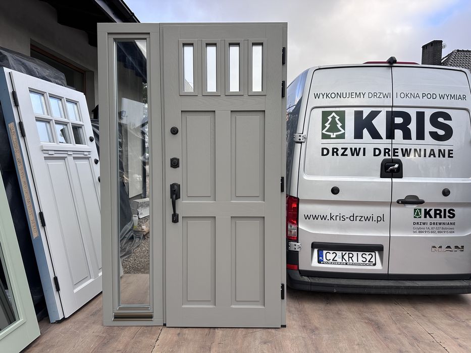 Drzwi zewnętrzne drewniane Amerykańske schlage czarna 98x238 nietypowe