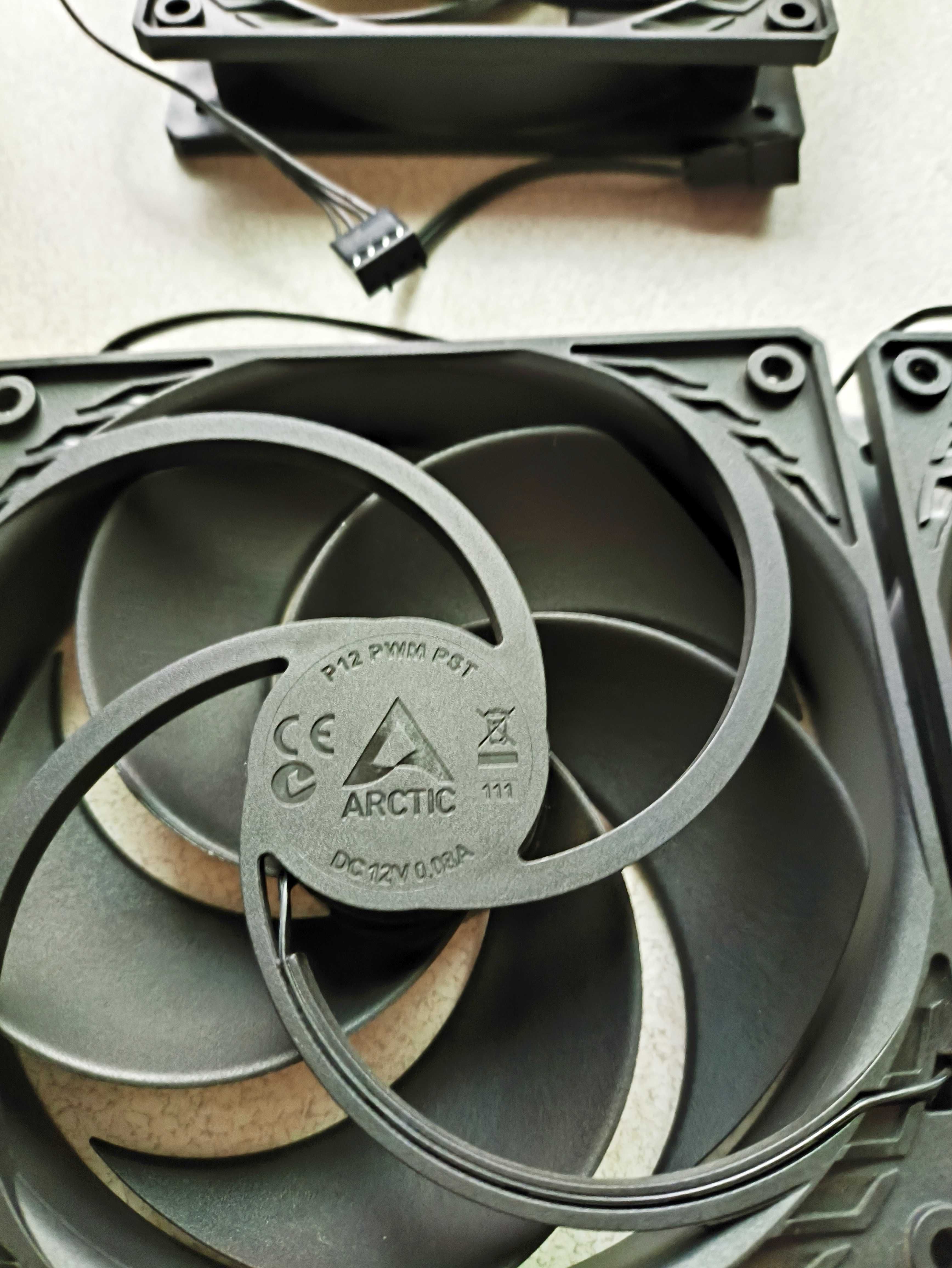 Wentylatory (5 sztuk) ARCTIC P12 PWM PST
