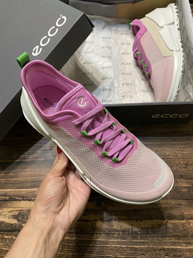 40р. Кросівки Ecco Biom K1 оригінал