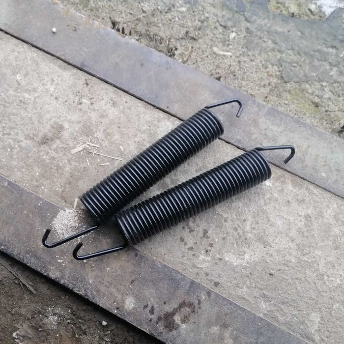 Пружини багажника Geely CK