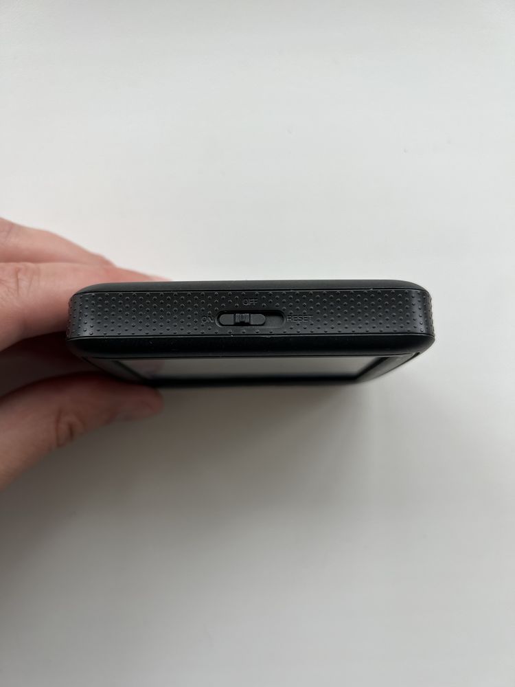 GPS навігатор Mio Moov M300 в дуже доброму стані