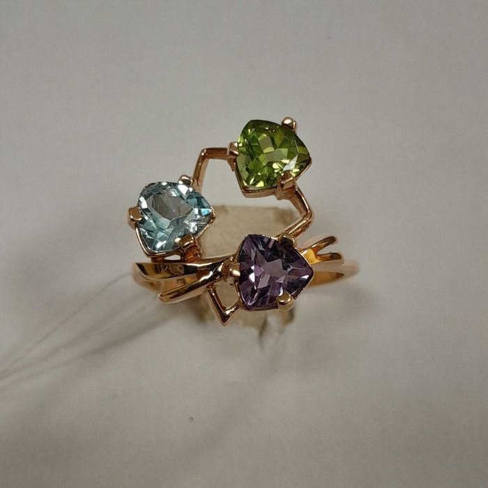 Кольцо Золото 585 4.03 г размер 17.5