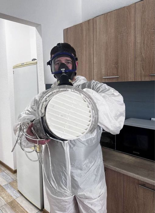 Удаление грибка , удаление плесени . Устранение грибка , плесени Озон