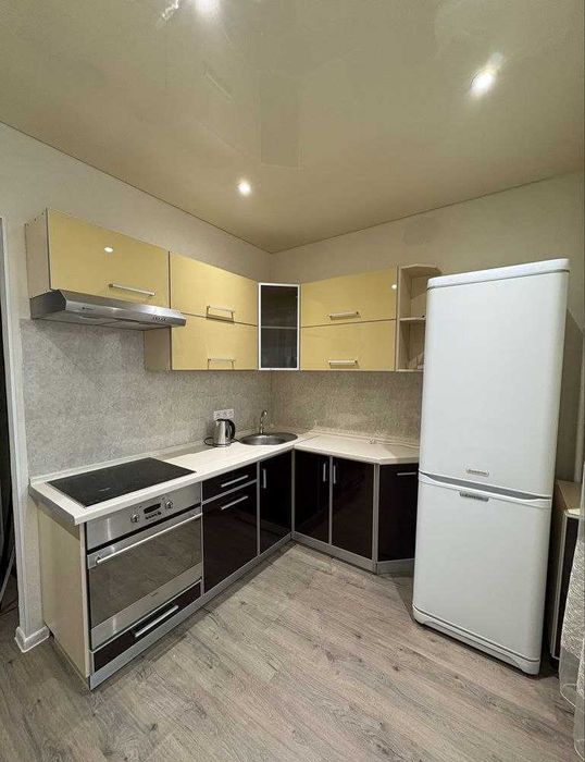 OE S4  Сдам в оренду 1 кімнатну квартиру ЖК Ньютона