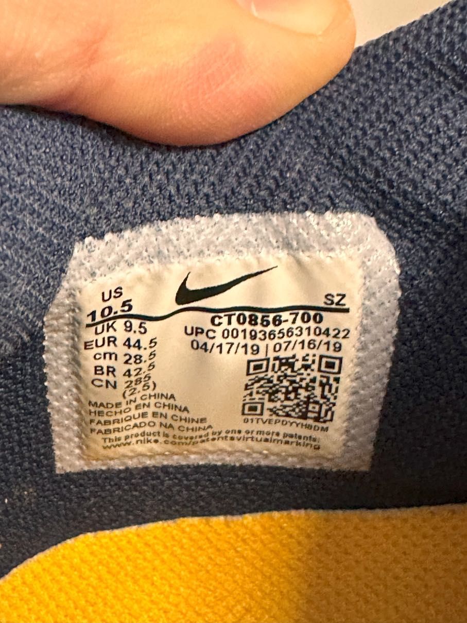 Ténis Nike Dunk Low Off-White “University Gold”