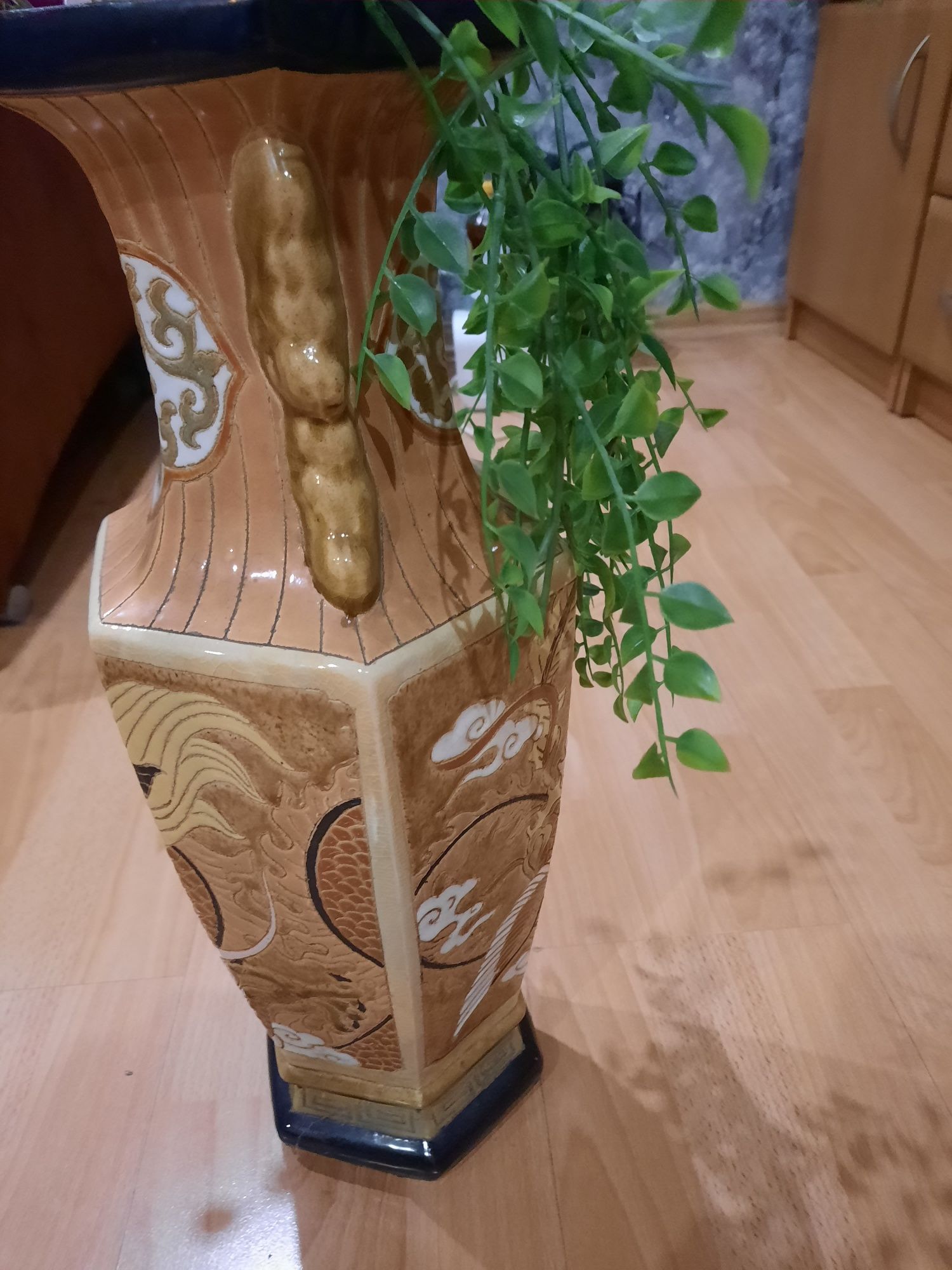 Duży wazon 40 lat jak chiński