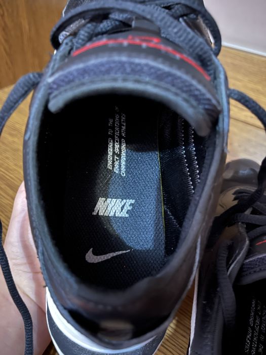 Nike Air Zoom Division