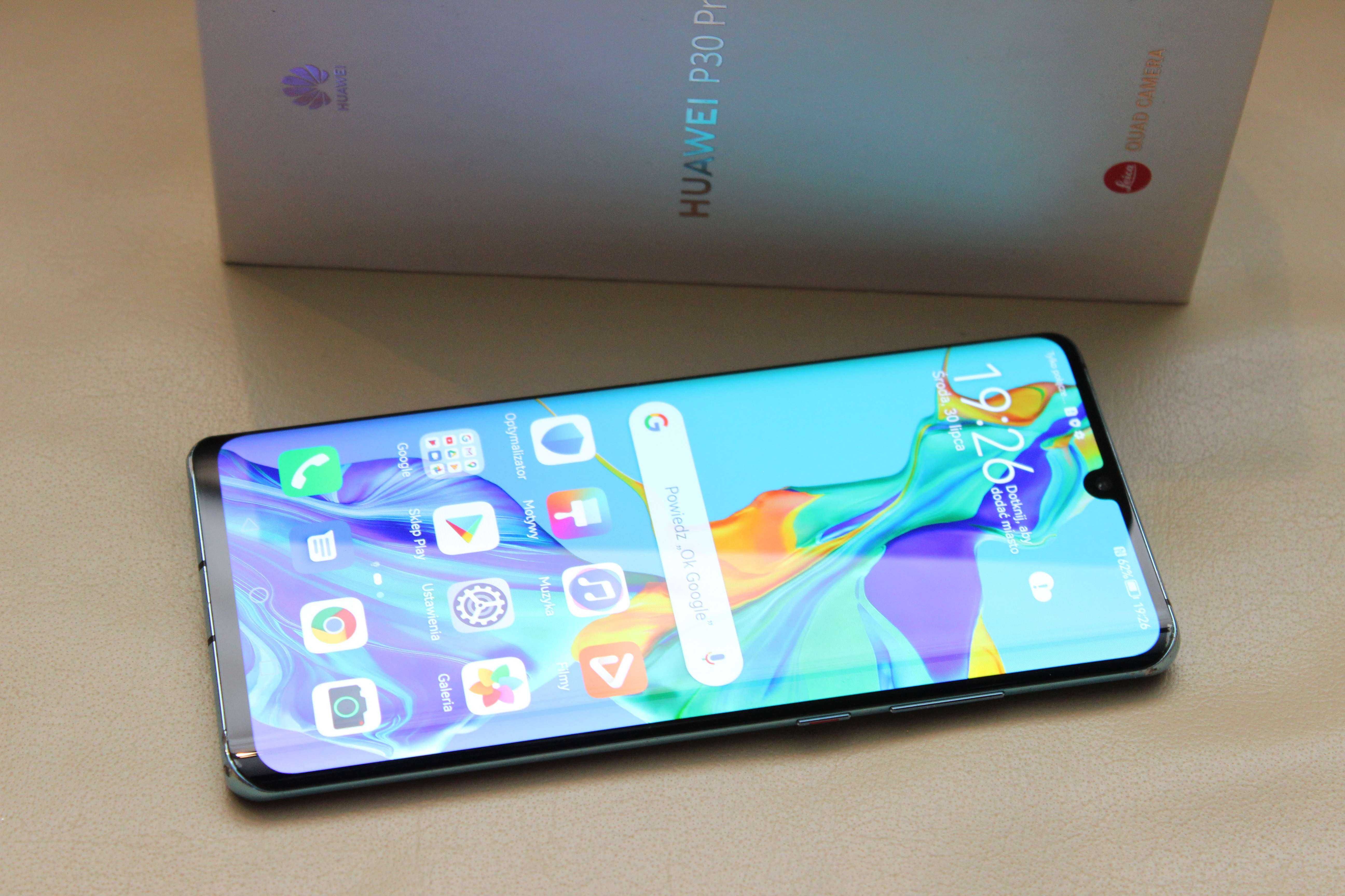 Telefon Huawei P30 PRO 6 / 128 GB