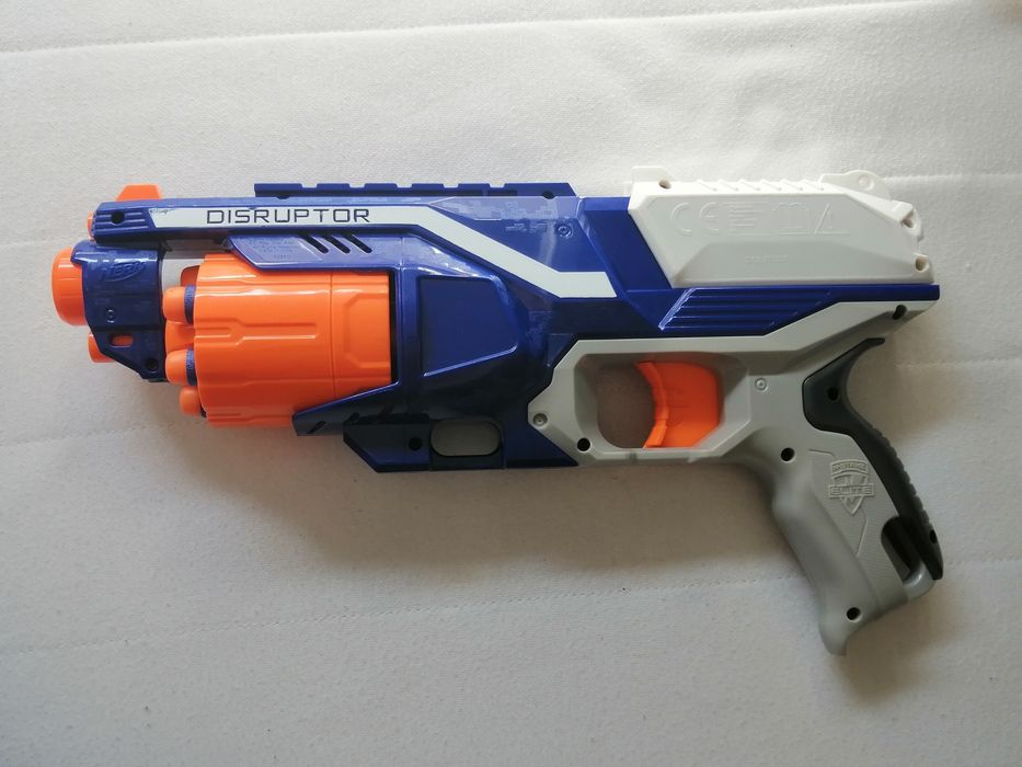 Nerf elite como nova