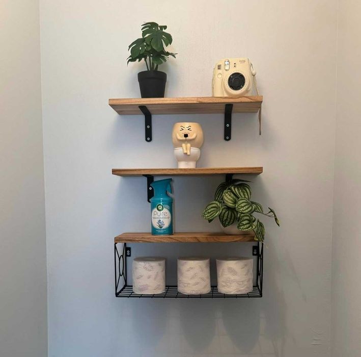 Zestaw 3 jasne półki łazienkowe do kuchni salonu komplet z koszykiem