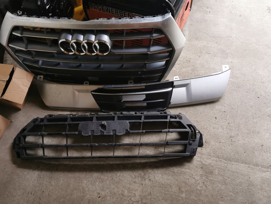 Atrapa grilla audi q5 80a 2018r