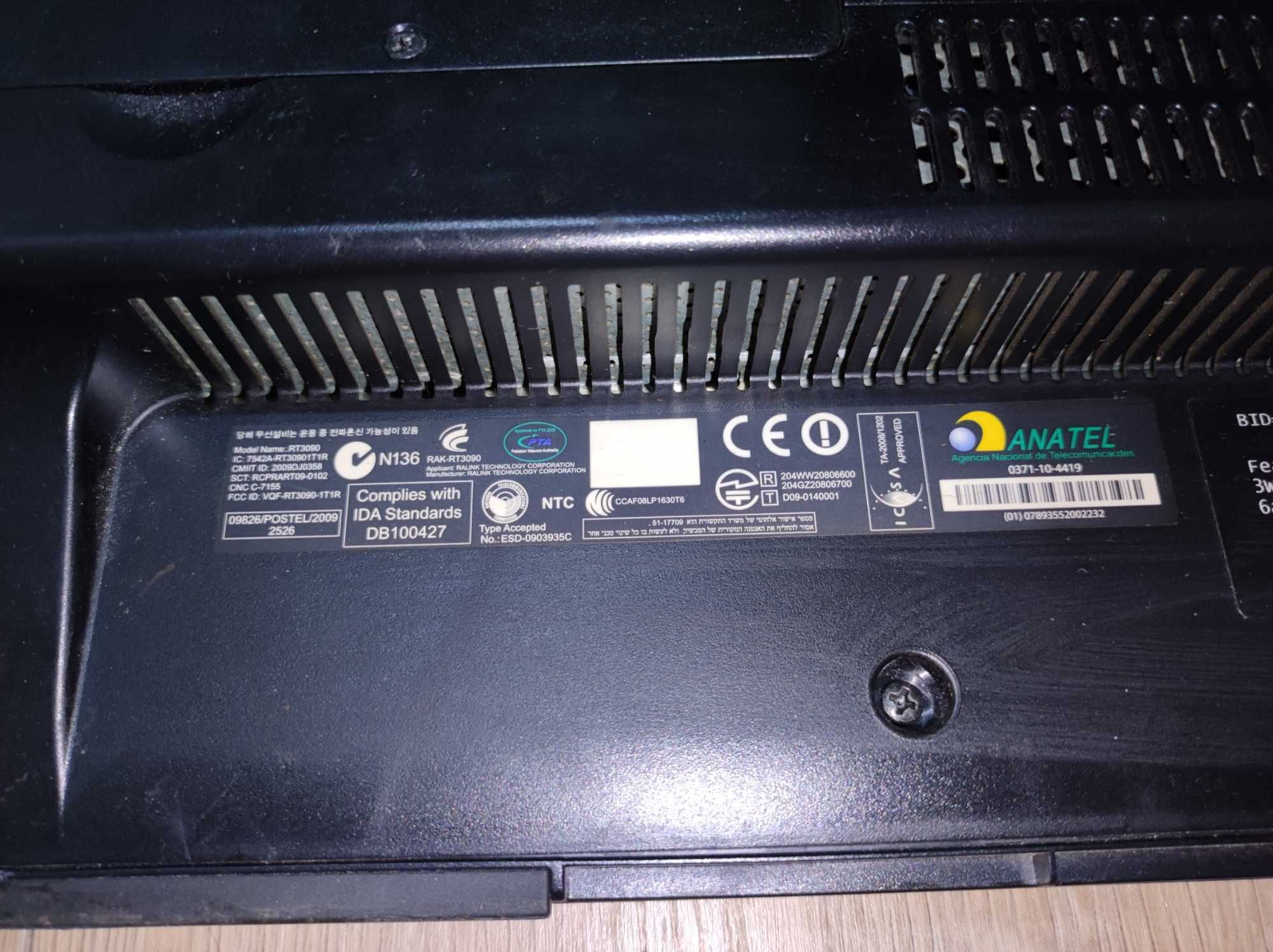 Komputer HP Compaq 100eu AIO WU540EA#AKD 20" LCD 1600x900