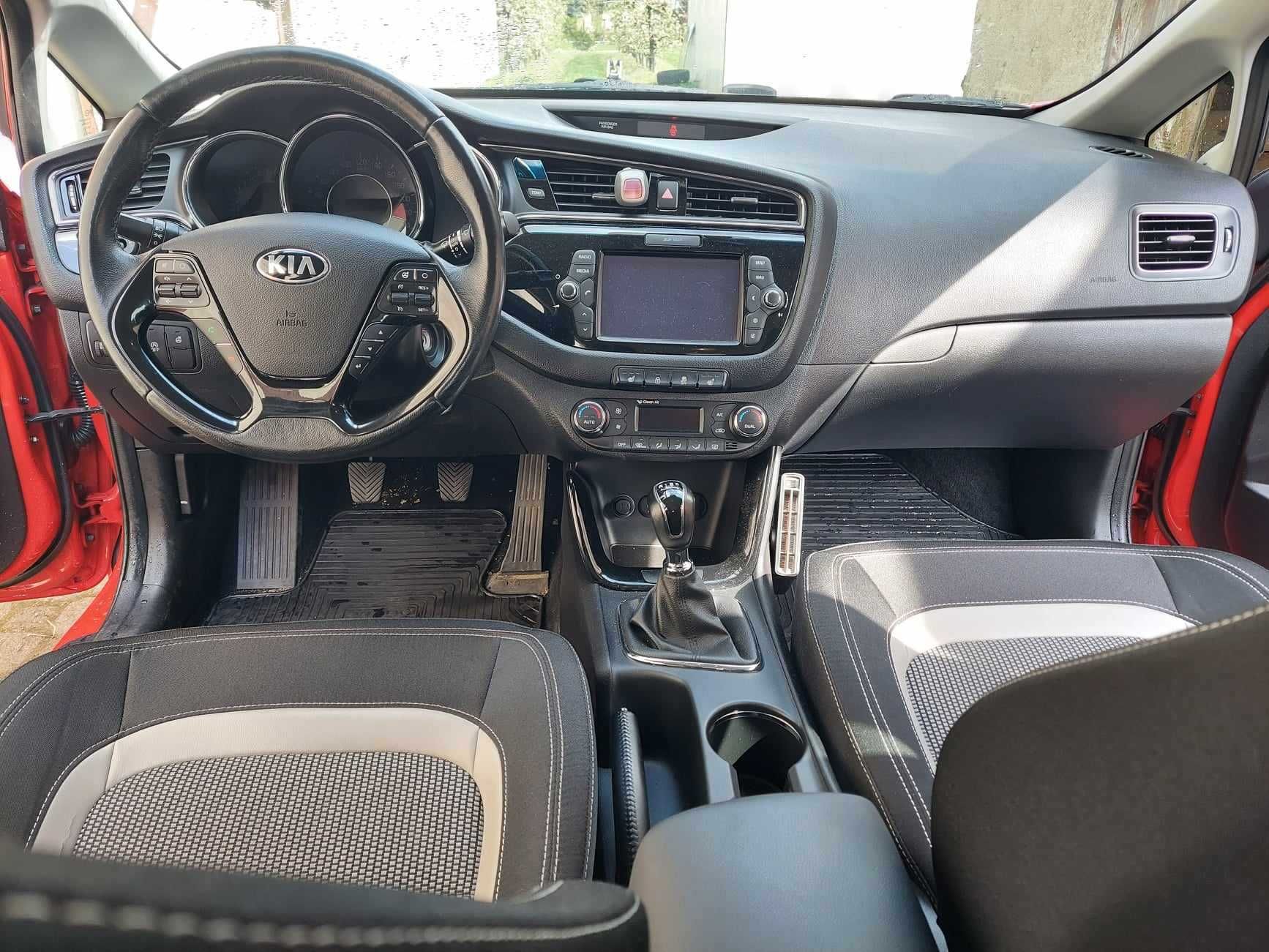 KIA CEED 1.0 T-GDI, dwa komplety kół, przebieg 90 000 km, serwisowana