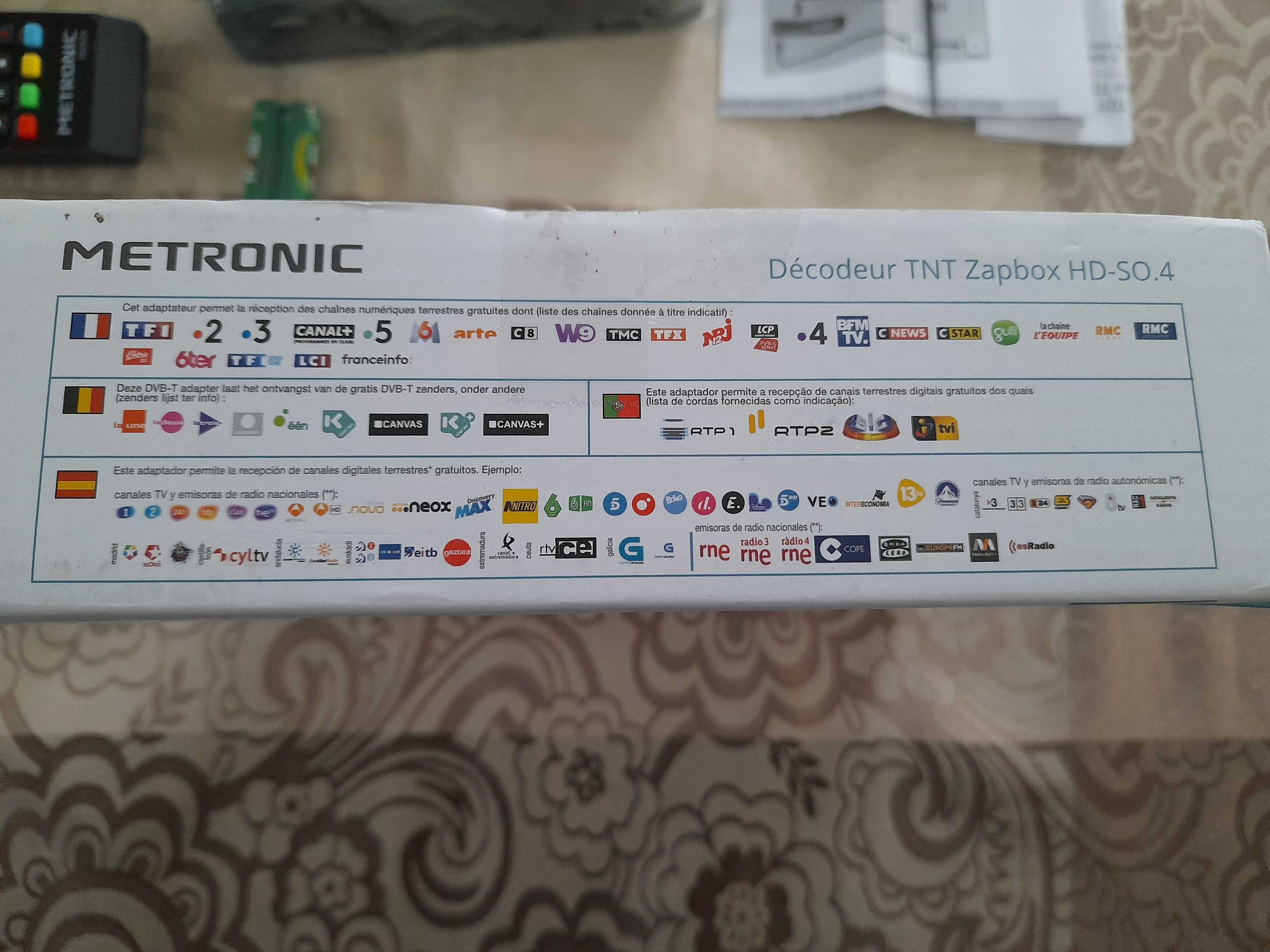 Metronic Zapbox HD-So.4 Dekoder TNT z portem USB Czarny