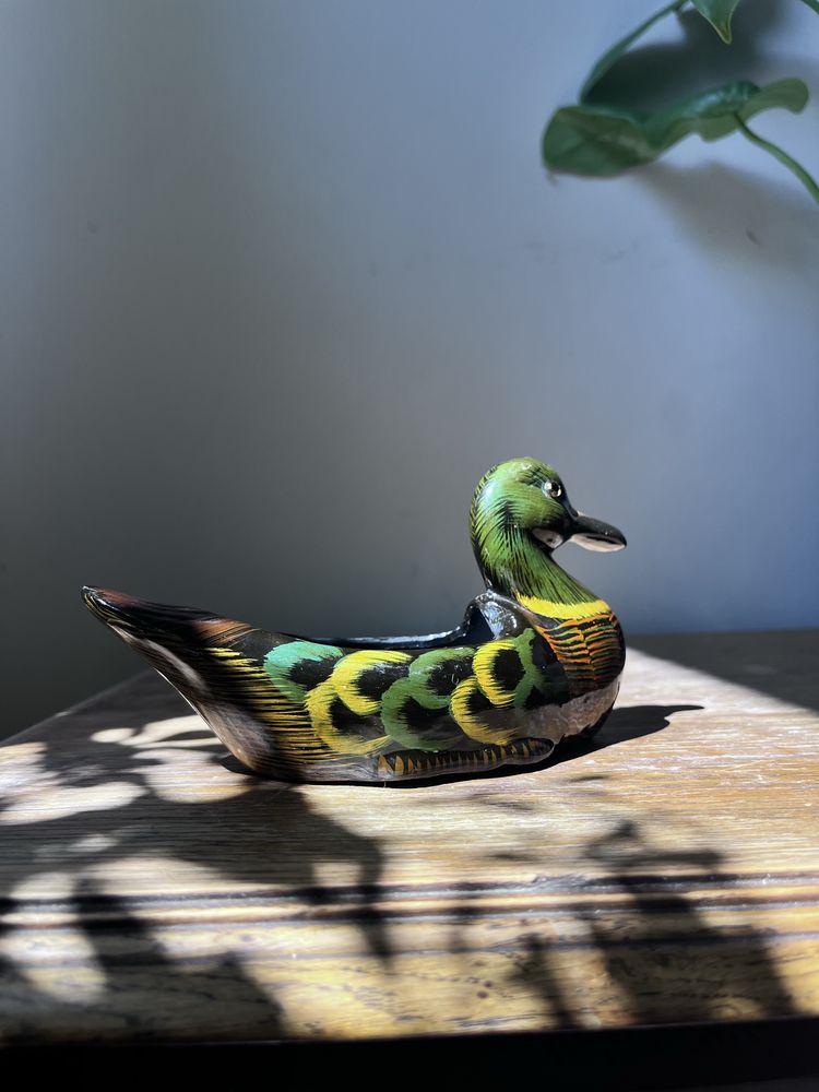 Pojemnik porcelanowa figurka kaczki