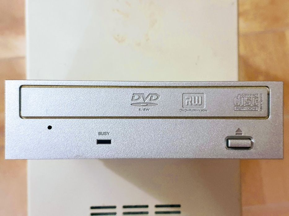 IDE DVD RW Pioneer DVR-112DSV, Nec