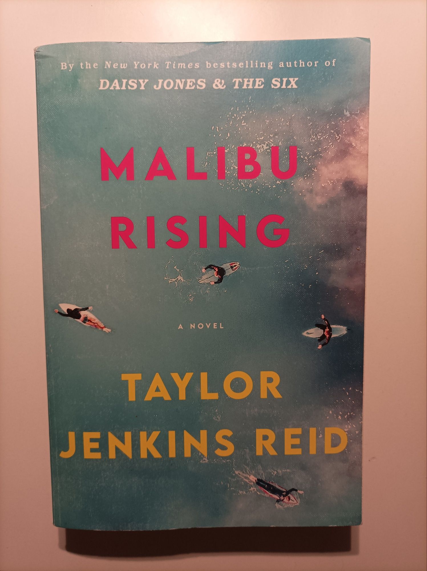 SPRZEDAM! Malibu Rising - Taylor Jenkins Reid