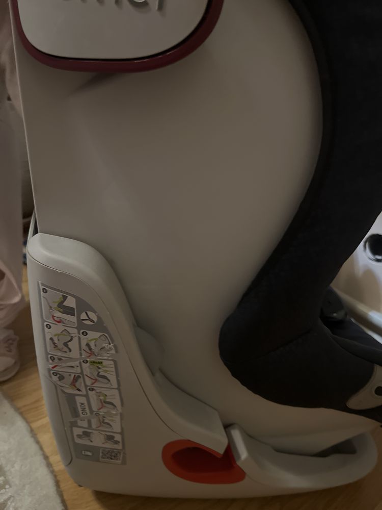 Продам автокрісло RÖMER