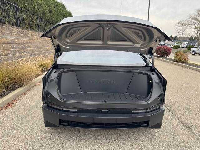 2024 Tesla Cybertruck
