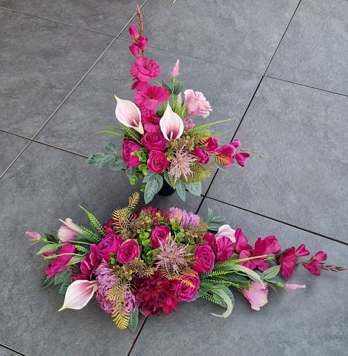 Komplet kompozycji kwiatowych na grób cmentarz STROIK + BUKIET Z511