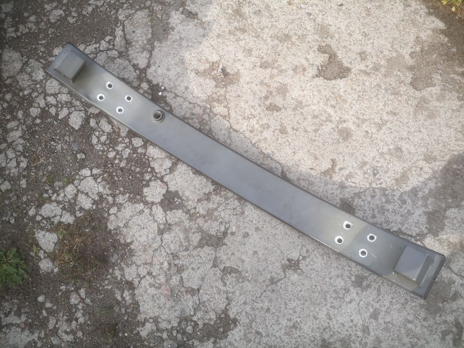 Усилитель бампера Chevrolet Blazer EV