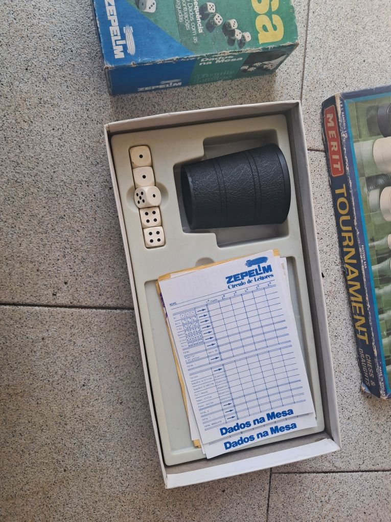 Jogos de mesa antigos