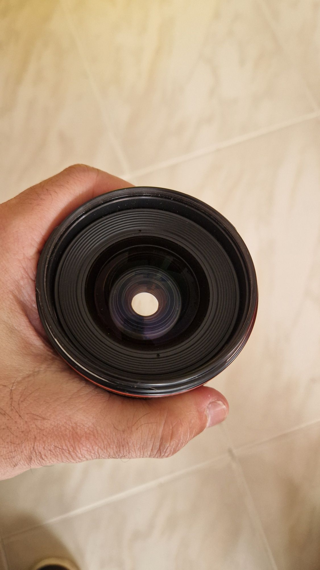 Canon 20-35 f2.8 L