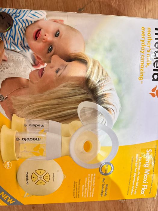 Молоковідсмоктувач електричний подвійний Medela Swing Maxi Flex