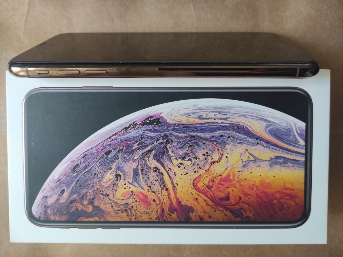 iPhone XS Max Gold 512gb. Feace id, newerlok