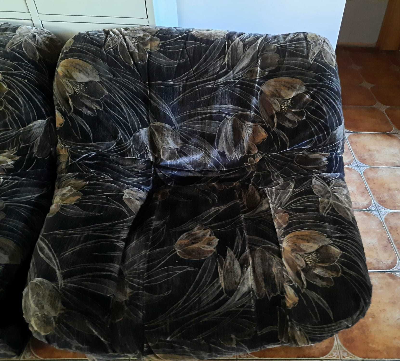 Wypoczynek - kanapa (sofa)  + 2 fotele