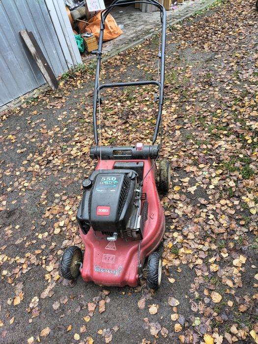 Kosiarka Toro silnik b&s wyrzut tylny mocna niemiecka maszyna