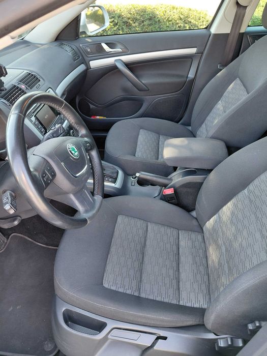 Шкода октавія 2012 дизель 2л автомат