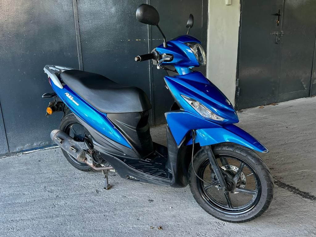 Skuter na wynajem dostawy / Scooter rental rent 125cc 50 Suzuki Yamaha